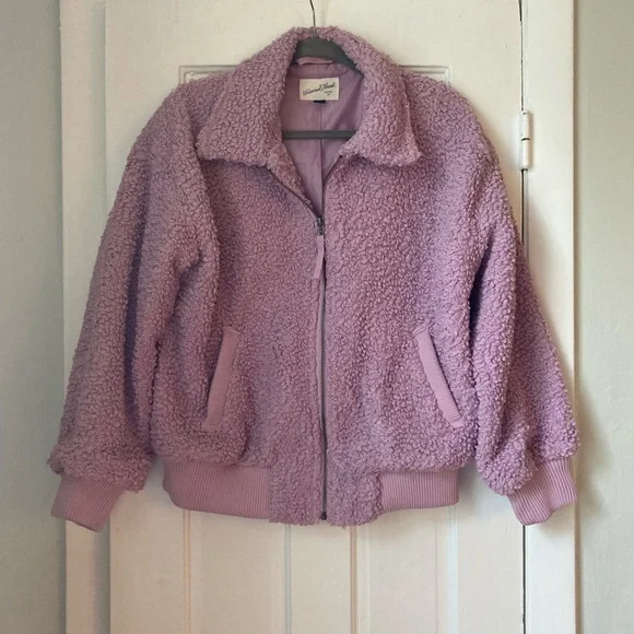 Universal Thread Sherpa Bomber Jacket- Oversized- Size Medium- Purple - Picture 3 of 8